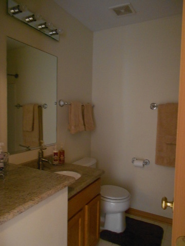 155 Norwich Dr, Bartlett, IL 60103 photo 20