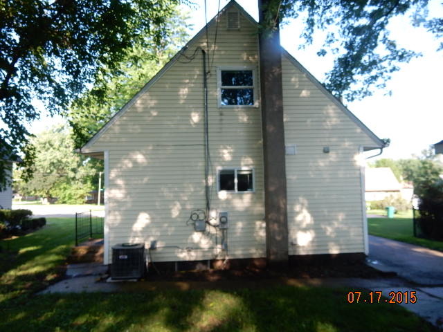1014 Nowell Ave, Joliet, IL 60433 photo 3