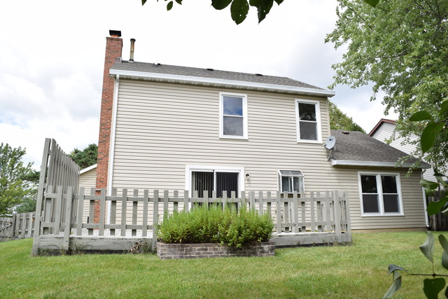 1085 Gannon Dr, Hoffman Estates, IL 60169 photo 21