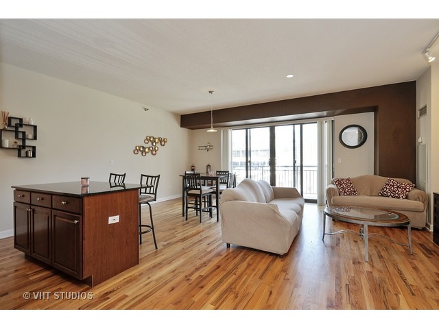 41 E 8th St #4d, Chicago, IL 60605 photo 2