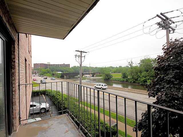 1660 E Thacker St #1c, Des Plaines, IL 60016 photo 17