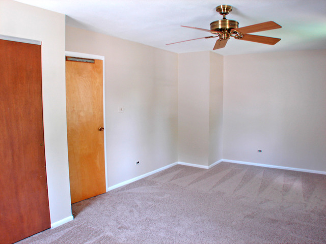 116 Saint Armand Ln, Wheeling, IL 60090 photo 13