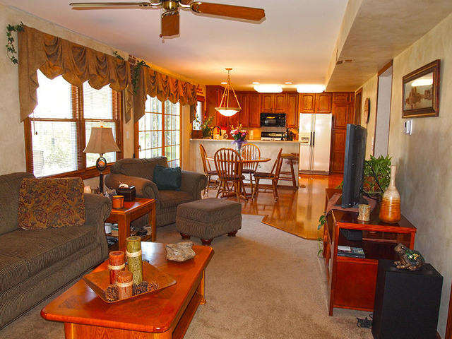 657 Wainsford Dr, Hoffman Estates, IL 60169 photo 12