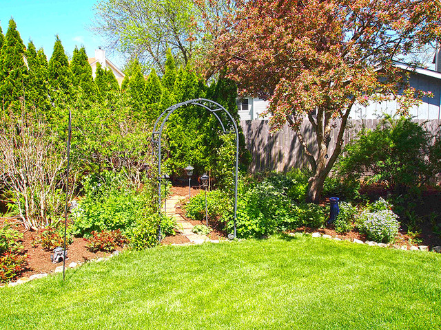 657 Wainsford Dr, Hoffman Estates, IL 60169 photo 23