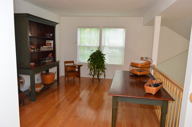 1306 Blackhawk Ln, Bartlett, IL 60103 photo 14