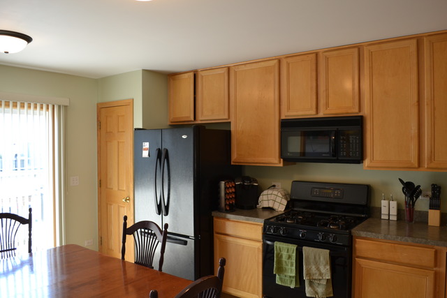 725 River Walk Dr, Wheeling, IL 60090 photo 6