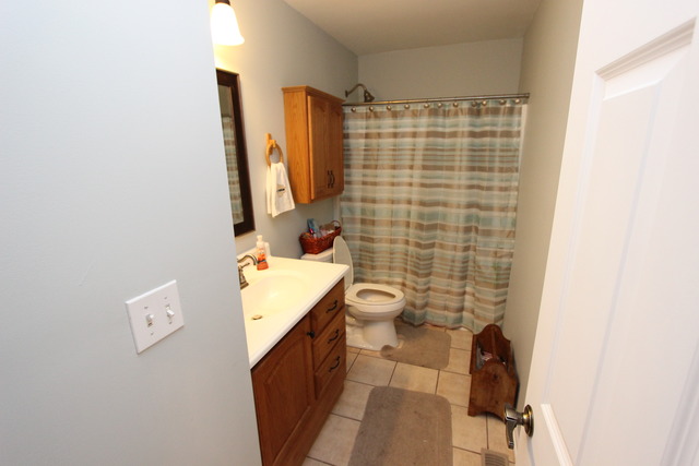 5410 Euclid Dr, Mchenry, IL 60050 photo 8