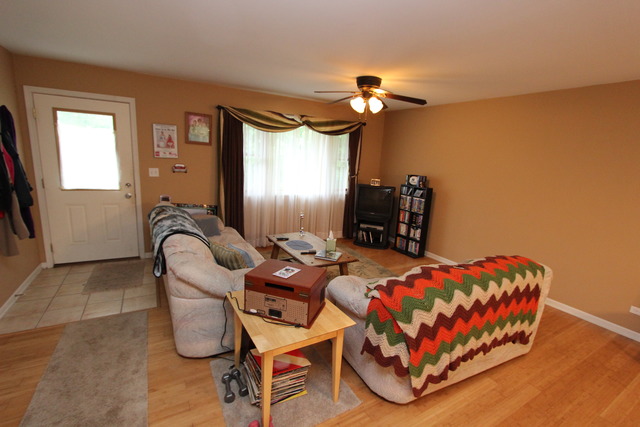 5410 Euclid Dr, Mchenry, IL 60050 photo 5