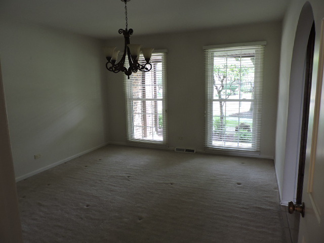 2134 Valley Rd, Northbrook, IL 60062 photo 5