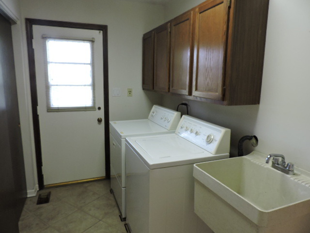 2134 Valley Rd, Northbrook, IL 60062 photo 12