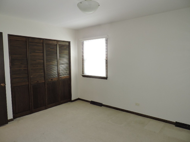 2134 Valley Rd, Northbrook, IL 60062 photo 20