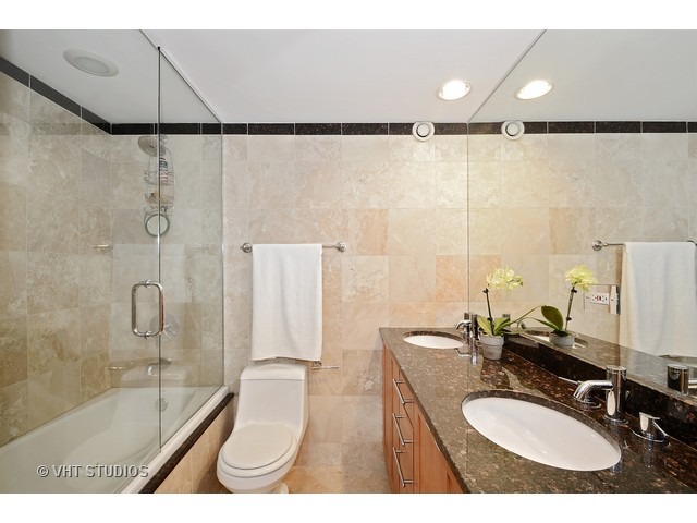 30 E Huron St #5406, Chicago, IL 60611 photo 11