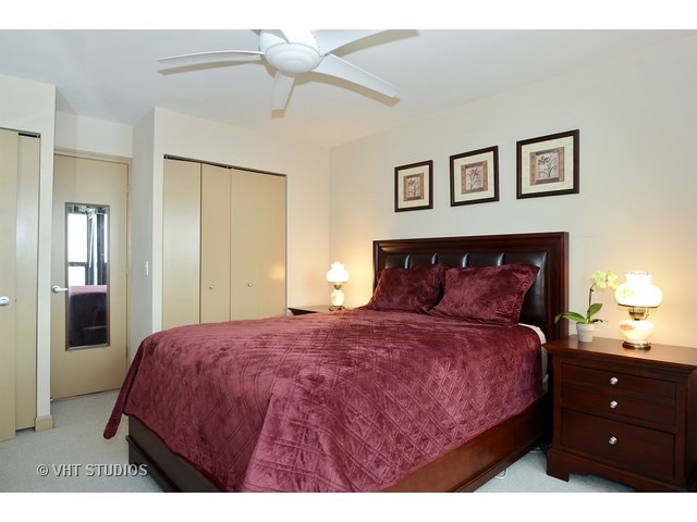 30 E Huron St #5406, Chicago, IL 60611 photo 9