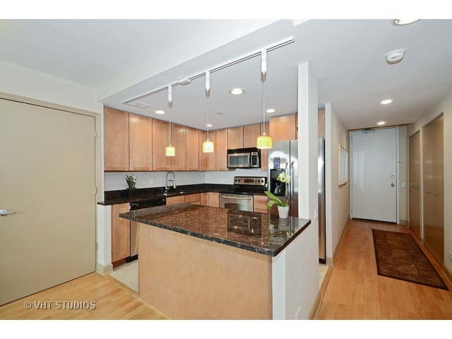 30 E Huron St #5406, Chicago, IL 60611 photo 6