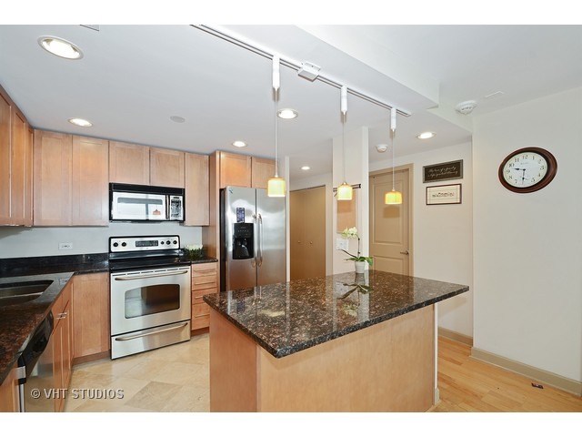 30 E Huron St #5406, Chicago, IL 60611 photo 4