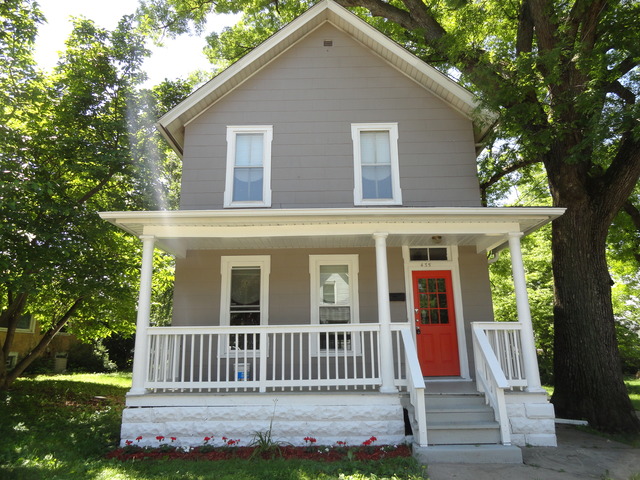 435 Franklin Blvd, Elgin, IL 60120 photo 1