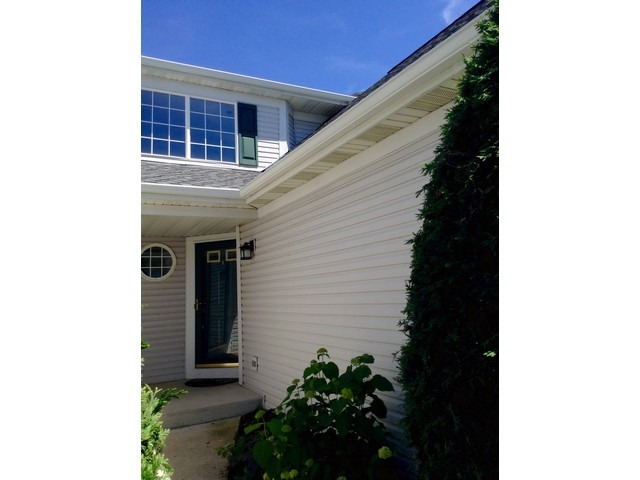 1305 Filly Ln, Bartlett, IL 60103 photo 25