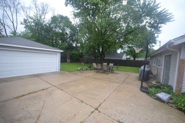 190 Maricopa Ln, Hoffman Estates, IL 60169 photo 19