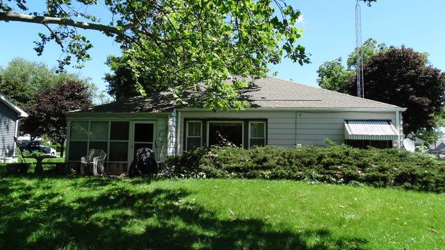 305 E Thompson St, Harvard, IL 60033 photo 20