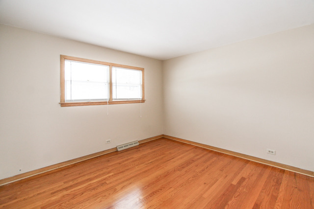 602 E Council Trl, Mount Prospect, IL 60056 photo 11