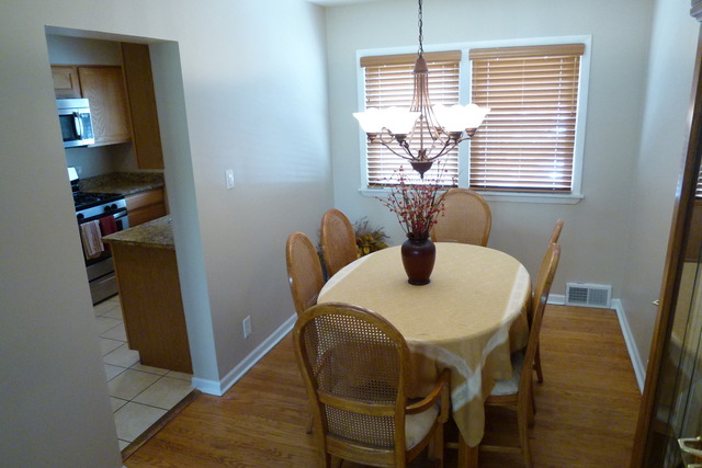 1126 N Harlem Ave #c, River Forest, IL 60305 photo 4
