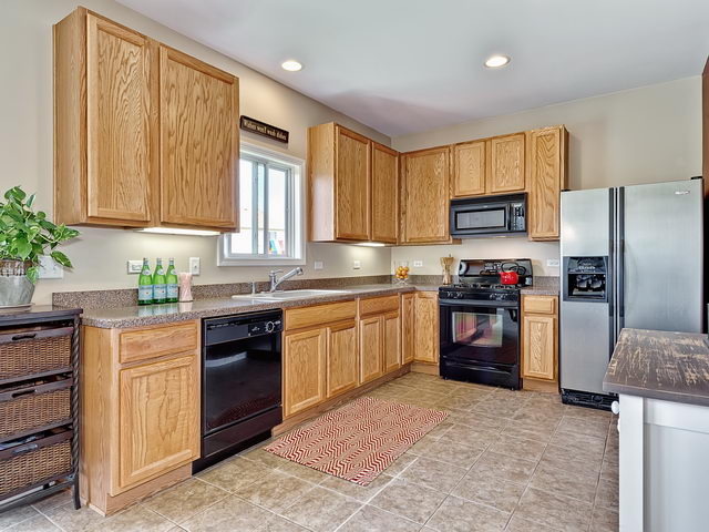 14508 Independence Dr, Plainfield, IL 60544 photo 5