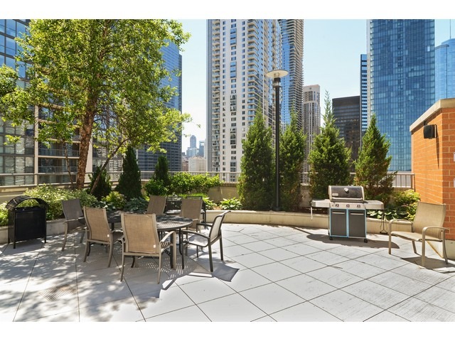 420 E Waterside Dr #3701, Chicago, IL 60601 photo 22