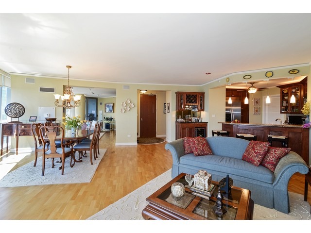420 E Waterside Dr #3701, Chicago, IL 60601 photo 5