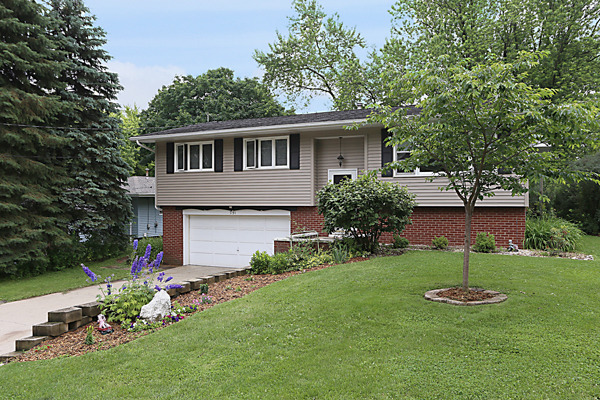 351 E Reader St, Elburn, IL 60119 photo 24