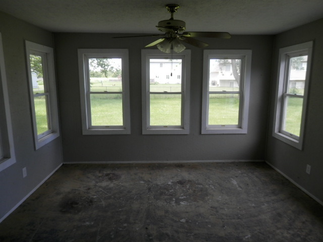 410 S Berta Rd, Coal City, IL 60416 photo 8