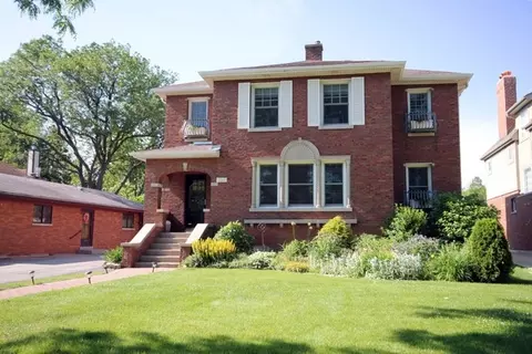 527 Selborne Rd, Riverside, IL 60546 photo 1