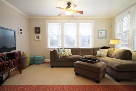 527 Selborne Rd, Riverside, IL 60546 photo 9