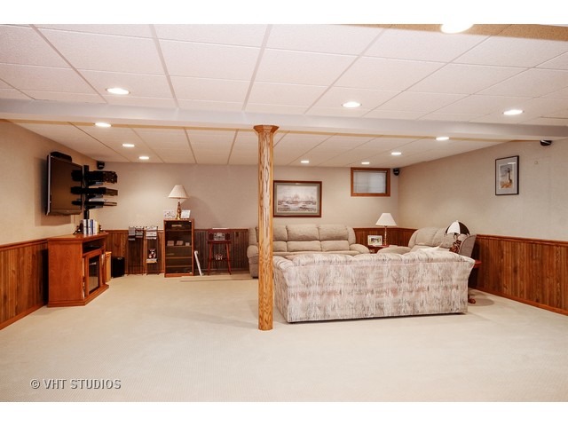 450 67th St, Darien, IL 60561 photo 18