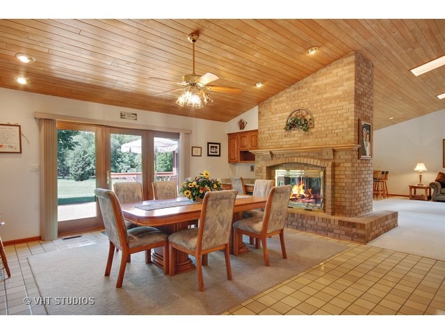 450 67th St, Darien, IL 60561 photo 7