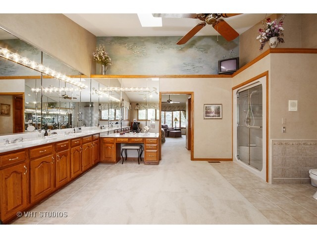 450 67th St, Darien, IL 60561 photo 10