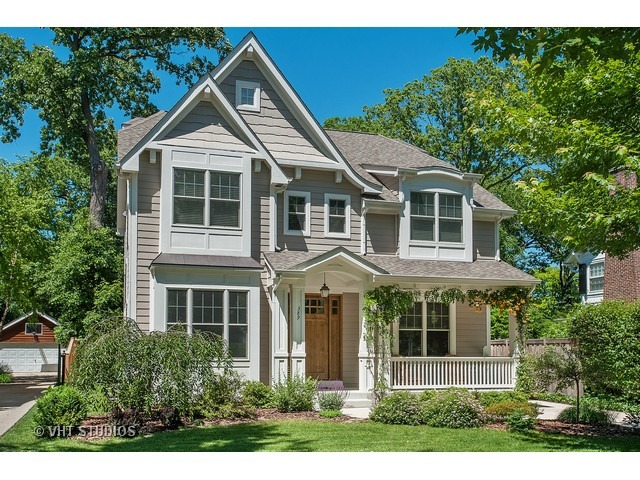 389 Elder Ln, Winnetka, IL 60093 photo 1