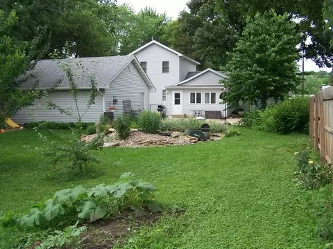 525 Deleon St, Ottawa, IL 61350 photo 15