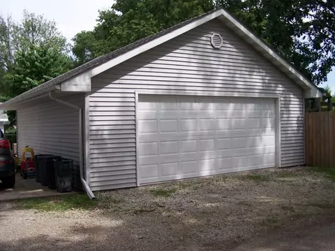 525 Deleon St, Ottawa, IL 61350 photo 18