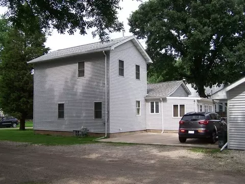 525 Deleon St, Ottawa, IL 61350 photo 14