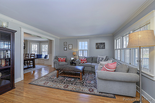 128 W Jefferson Ave, Wheaton, IL 60187 photo 4