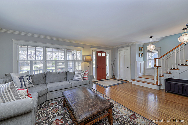 128 W Jefferson Ave, Wheaton, IL 60187 photo 3