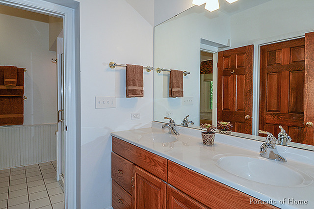 500 Glen Echo Rd, Naperville, IL 60565 photo 12