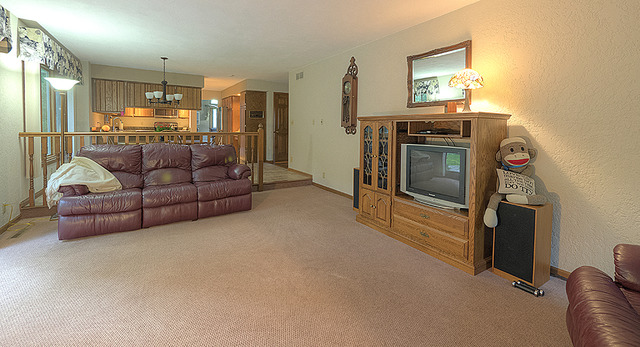 10046 Tybow Trl, Roscoe, IL 61073 photo 14
