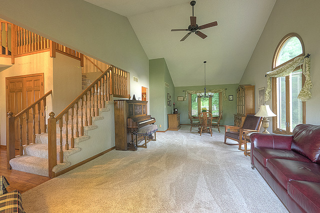 10046 Tybow Trl, Roscoe, IL 61073 photo 5