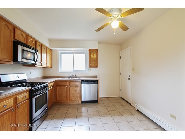 9358 Golf Rd #3a, Des Plaines, IL 60016 photo 3