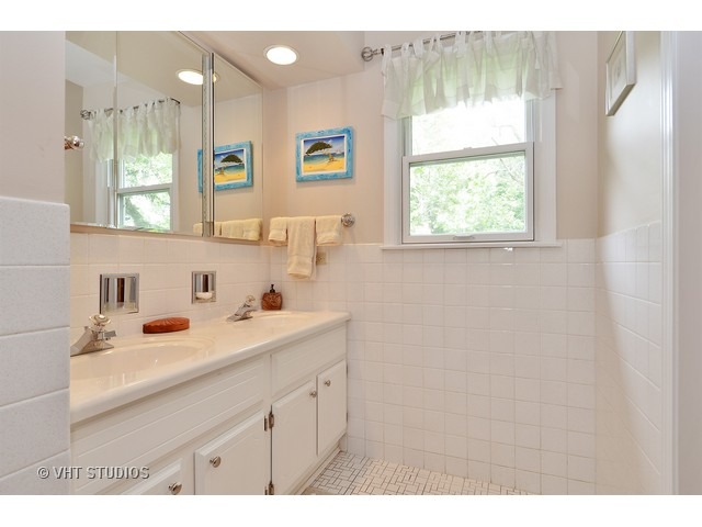 625 Sapling Ln, Deerfield, IL 60015 photo 11