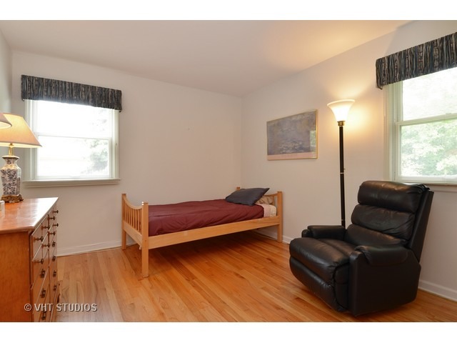 625 Sapling Ln, Deerfield, IL 60015 photo 10