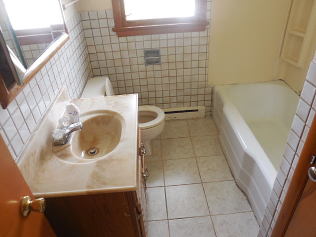 792 Stewart Ave, Elgin, IL 60120 photo 13