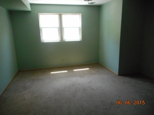1008 Beverly Dr, Wheeling, IL 60090 photo 6