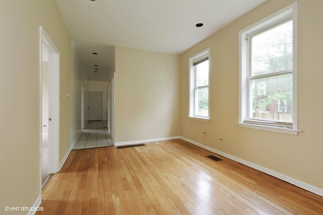 1344 W 52nd St, Chicago, IL 60609 photo 4